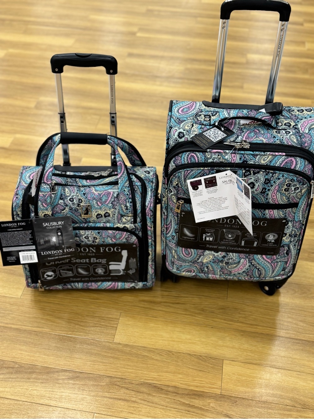 London Fog Paisley Rolling Carry-On Set 15” ans 20”